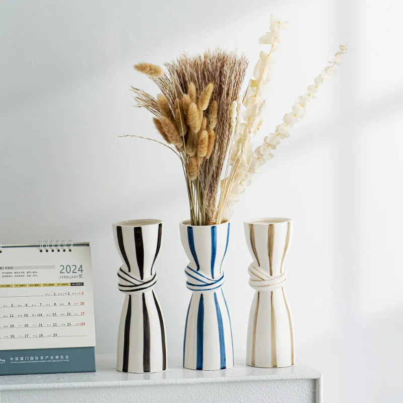 DecorBites™ Abstract Ceramic Hydroponic Vase, Black & White