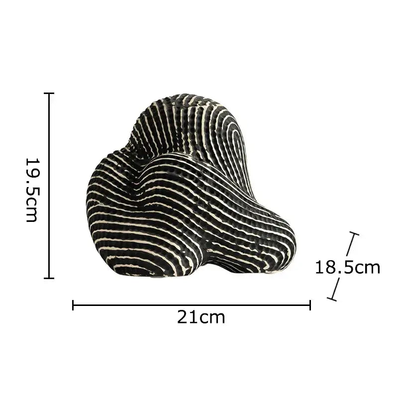 Modern black & white abstract ceramic rockery sculpture ornament bedroom