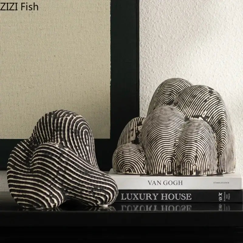 Modern black & white abstract ceramic rockery sculpture ornament bedroom