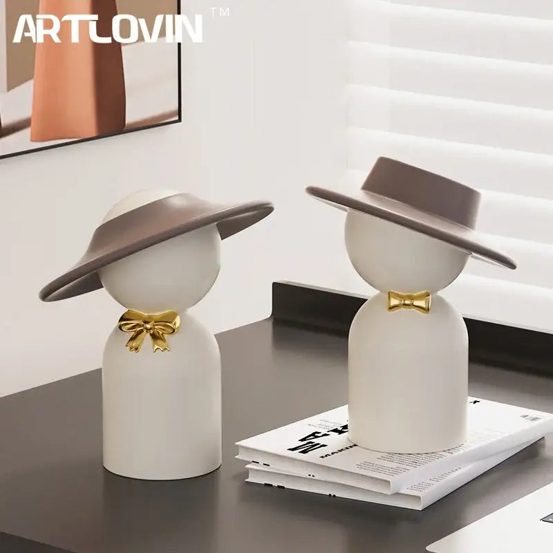 Modern white abstract couple bust sculpture living room decor