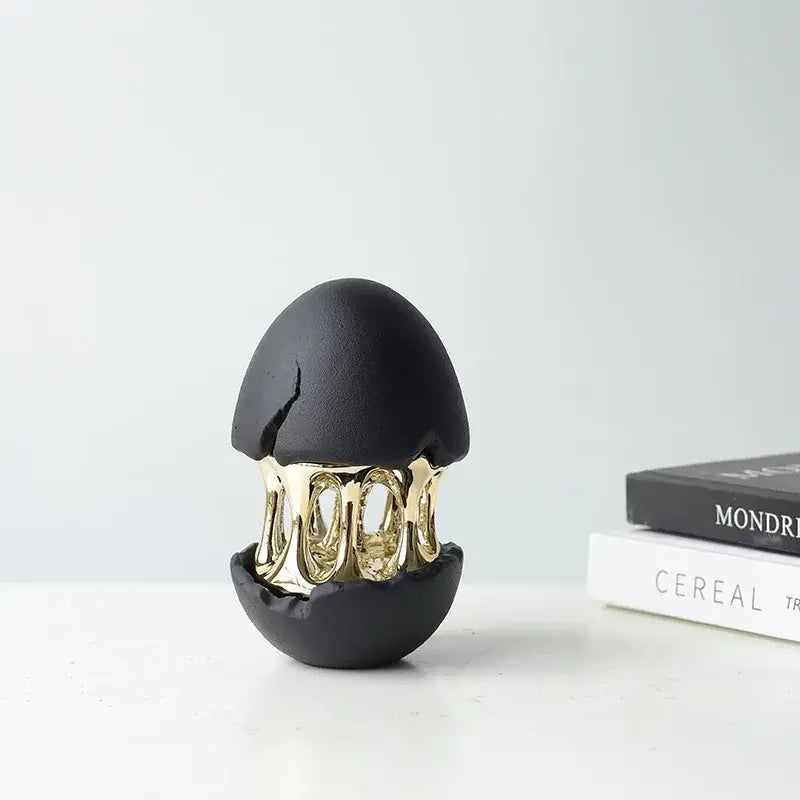 Abstract white and gold eggshell hollow sculptures living room decor