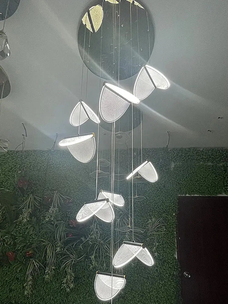 Modern metallic mesh acrylic blade stair chandelier for dining room