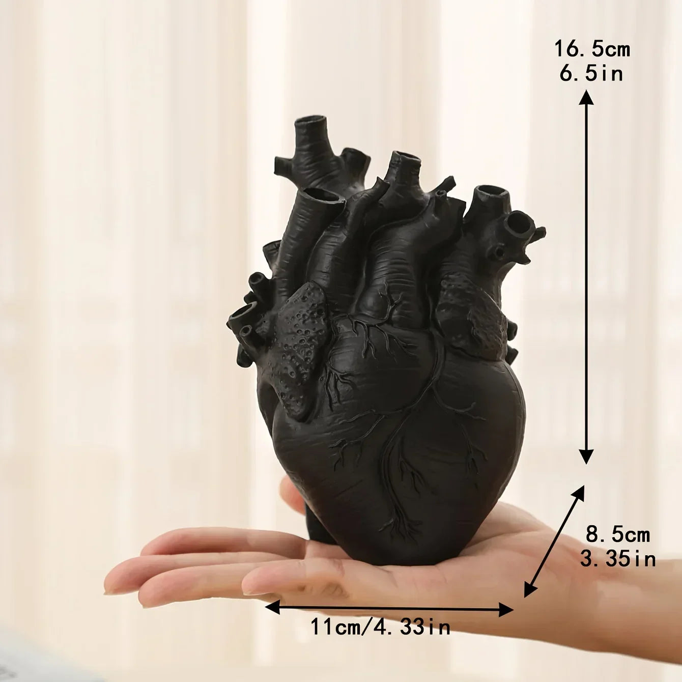 DecorBites™ Anatomical Heart Resin Vase - Glam Decor