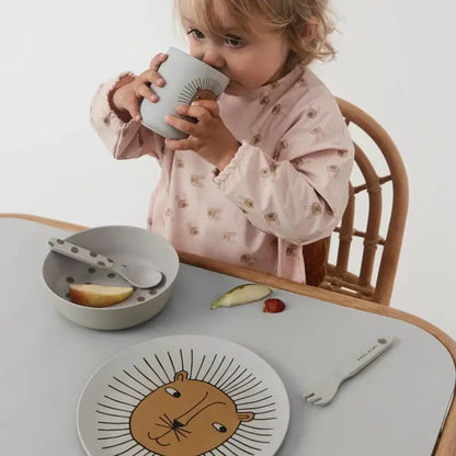 Pastel animal print bamboo fiber childrens dinnerware set dining room