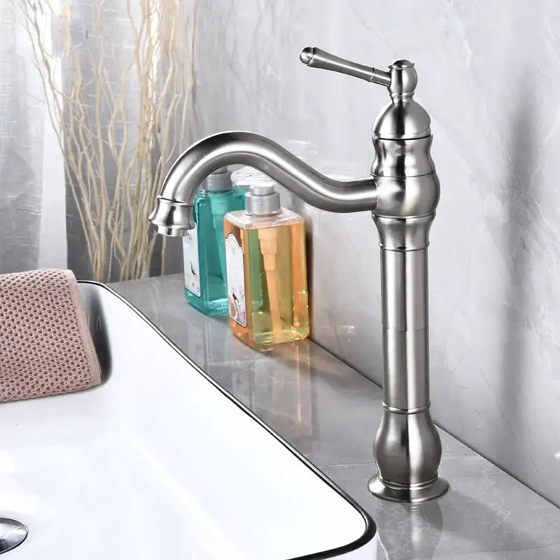 Vintage antique brass basin faucet – bathroom single handle tap