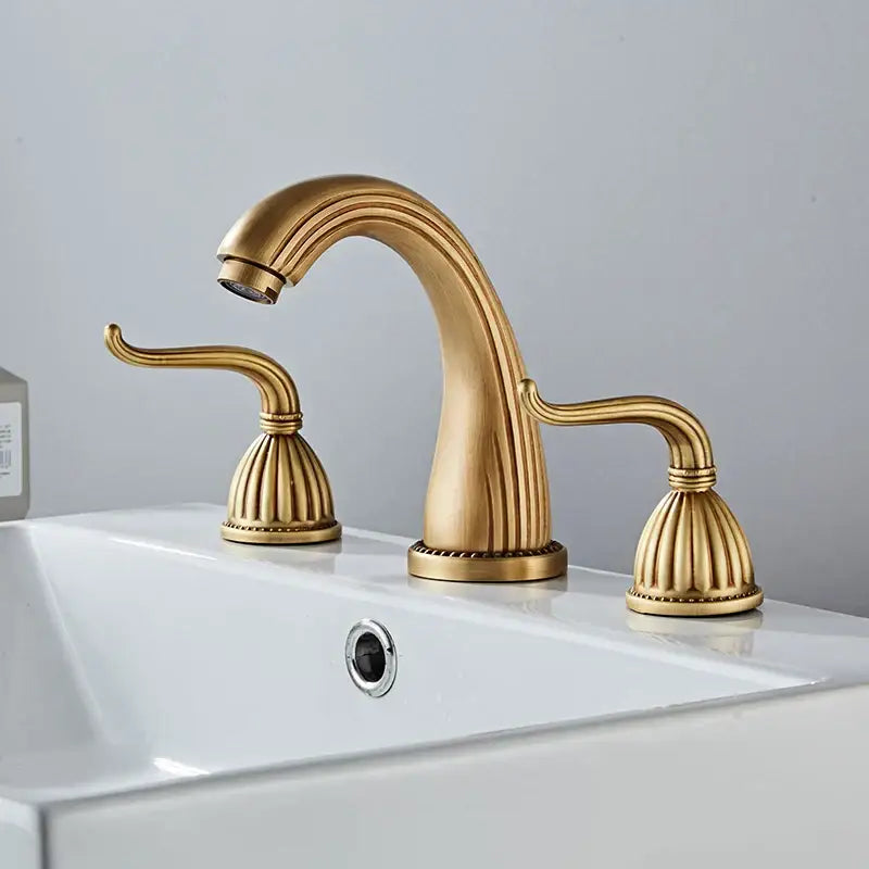 Antique bronze ornate widespread basin faucet for bathroom