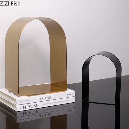 Modern black and white arched geometry desk decoration bedroom sculpture