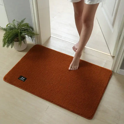 Plush gray quick drying absorbent bathroom mat