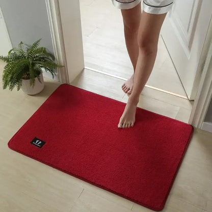 Plush gray quick drying absorbent bathroom mat
