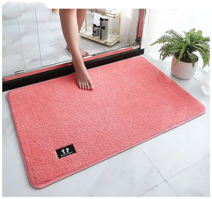 Plush gray quick drying absorbent bathroom mat