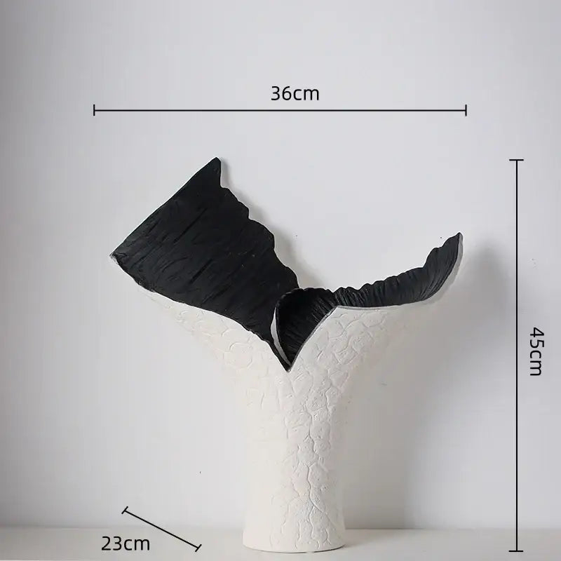 Modern black & gold resin handicrafts display vase living room decor