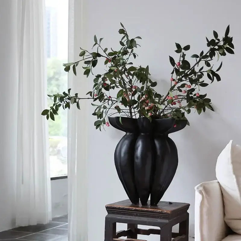 Artistic black jellyfish petal ceramic vase living room decor