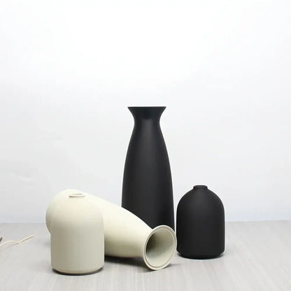 Minimalist black & off-white decorative vase set living room decor