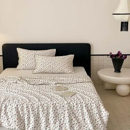 Off white cherry lyocell fiber cooling blanket bedroom quilt