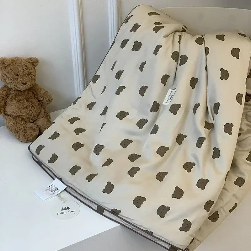 Off white cherry lyocell fiber cooling blanket bedroom quilt