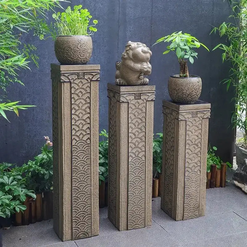 Antique beige carved resin stake display column garden and living room