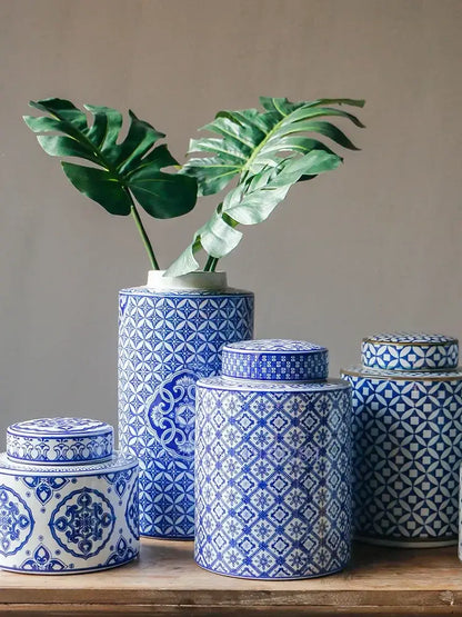 Retro ceramics golden blue & white storage jar living room decor