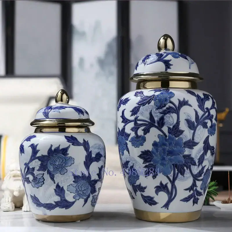 Chinese retro blue & white porcelain storage tank vase living room