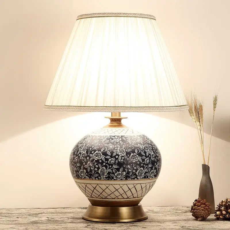 Chinese black ceramic copper table lamp for living room bedroom