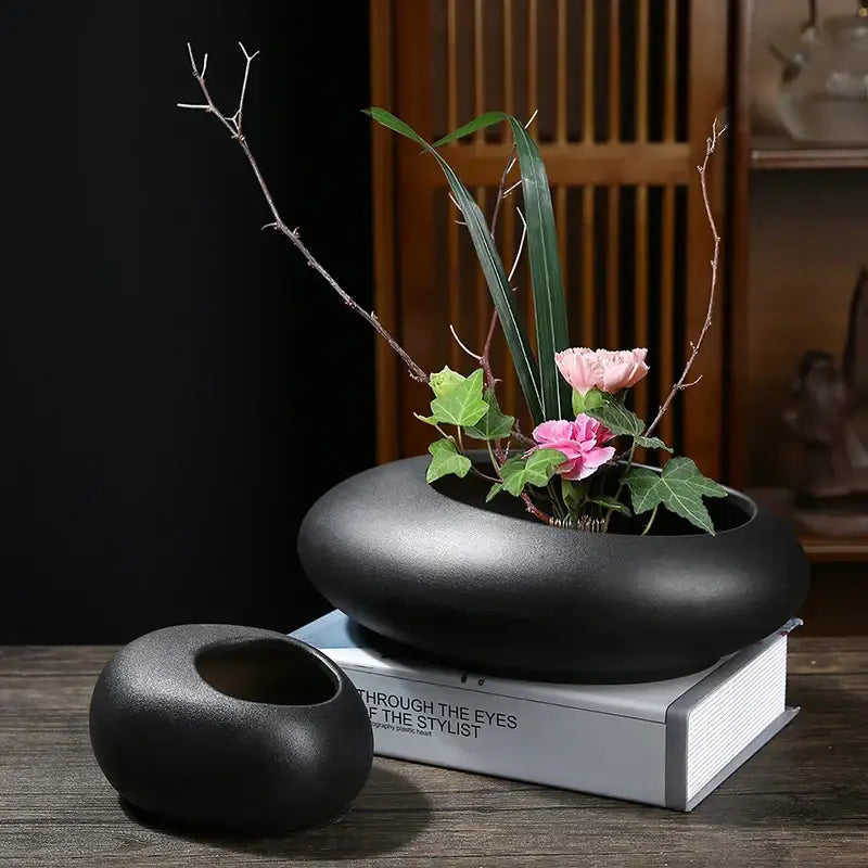 Matte black chinese style ceramic flowerpot vase living room decor