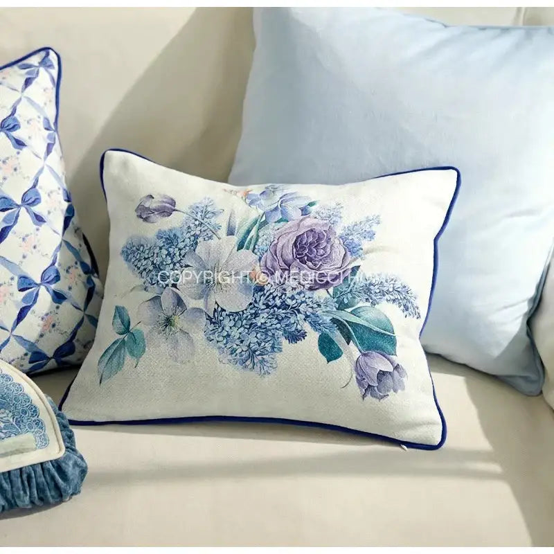Chinoiserie blue & cream wavy fan pillowcase bedroom lumbar cushion