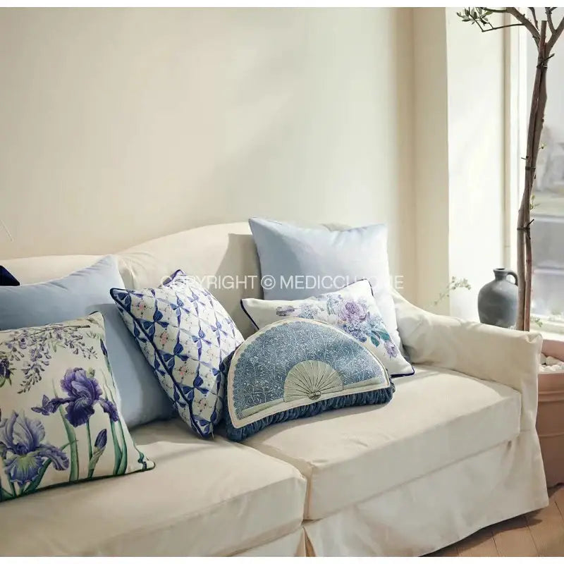 Chinoiserie blue & cream wavy fan pillowcase bedroom lumbar cushion
