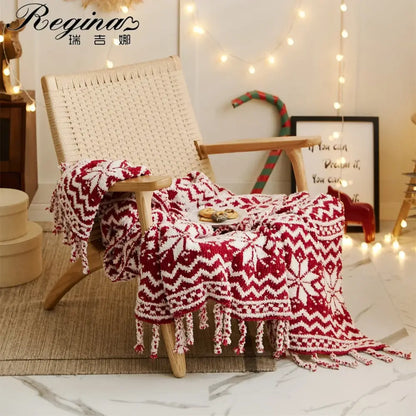 Red and white snowflake christmas chunky knit blanket bedroom throw