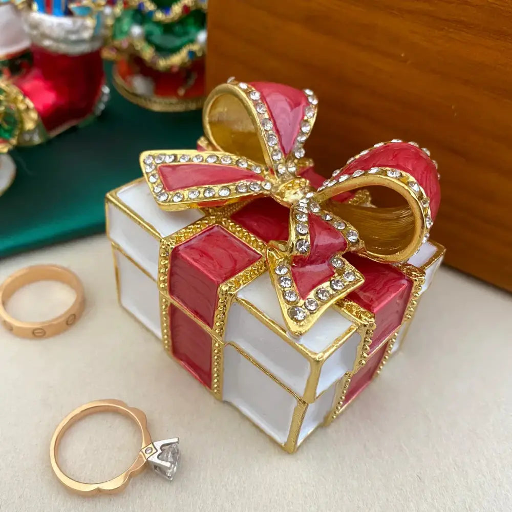 Christmas red & gold bow jewelry trinket box bedroom decor