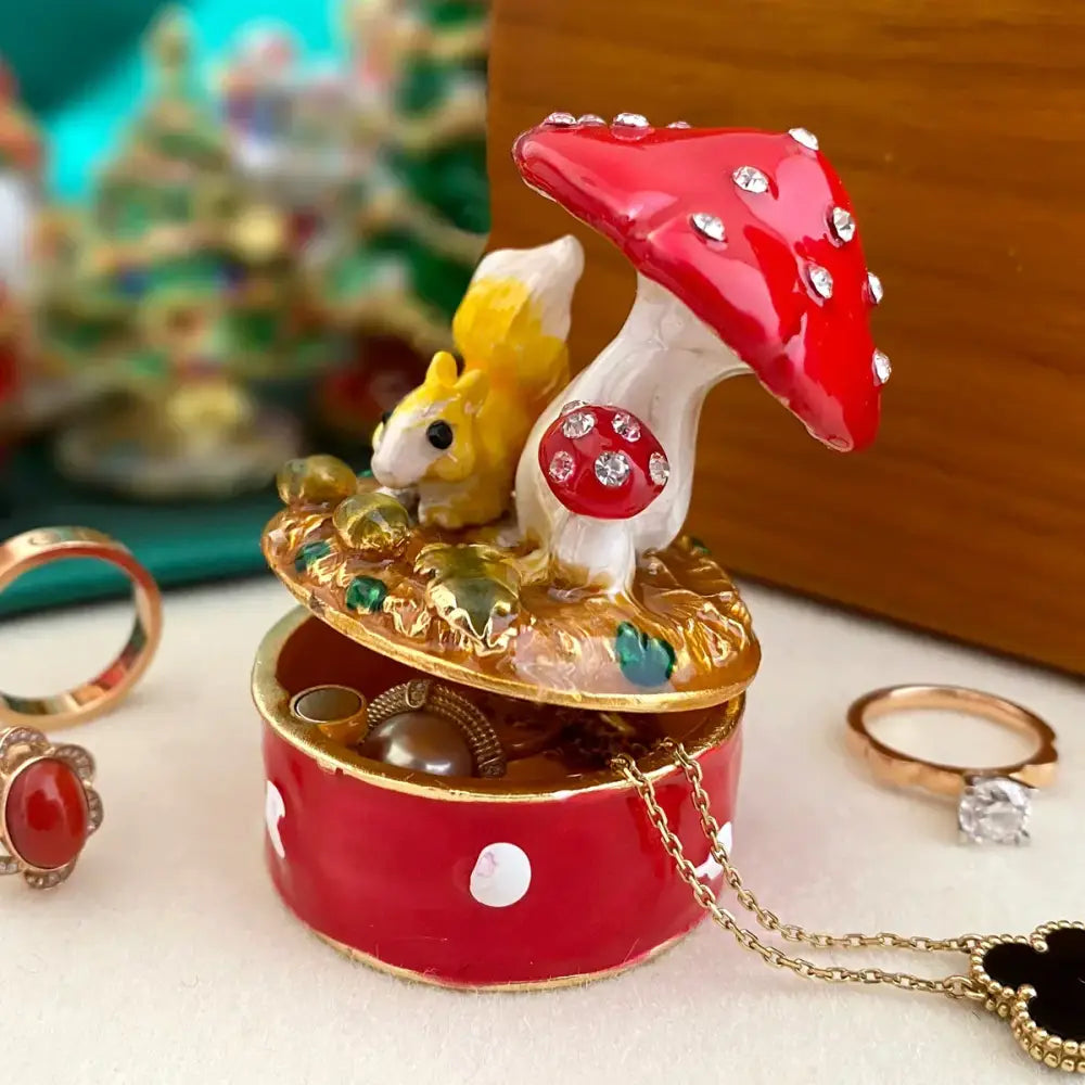 Christmas red & gold bow jewelry trinket box bedroom decor