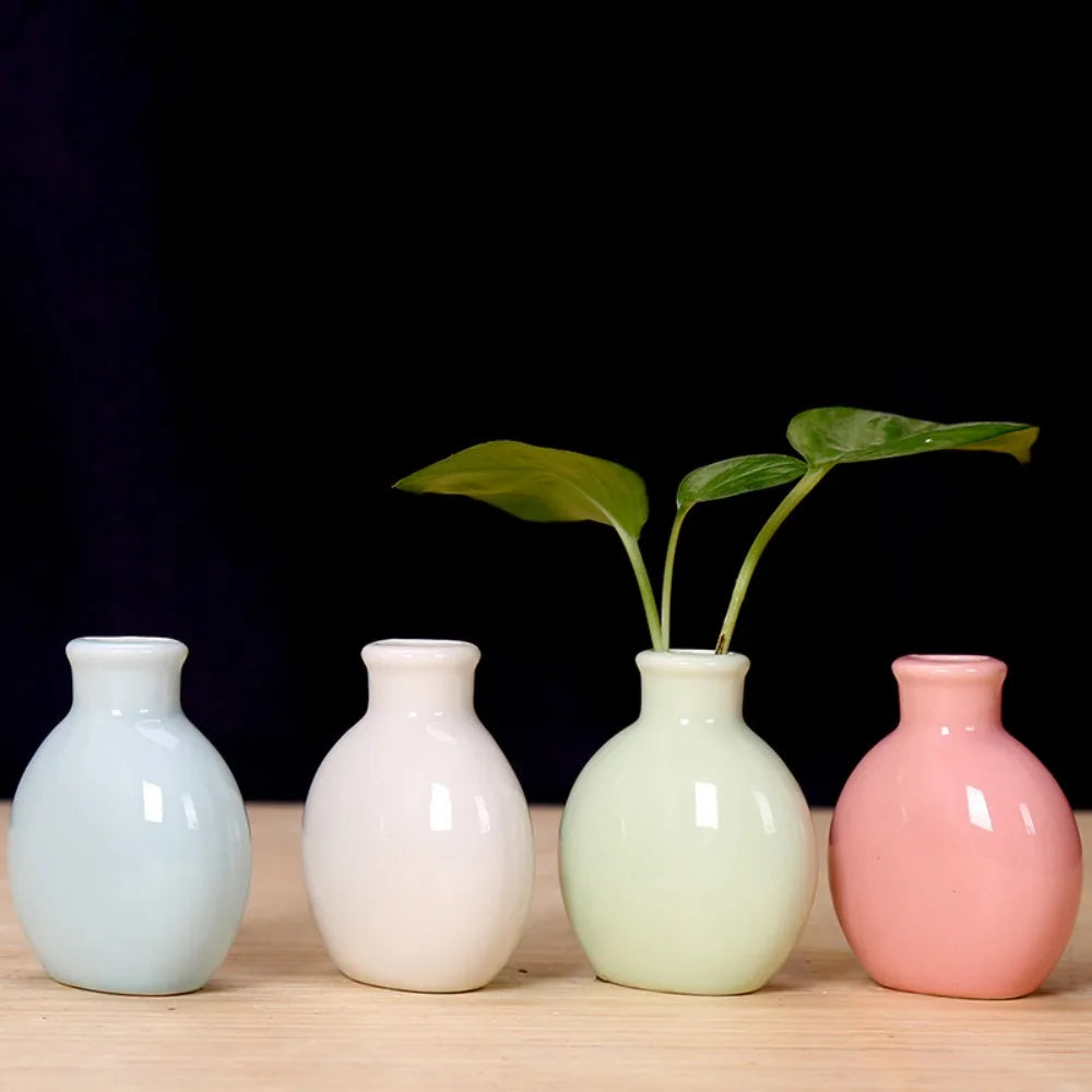 DecorBites™ Cute Mini Ceramic Flower Vase Pot