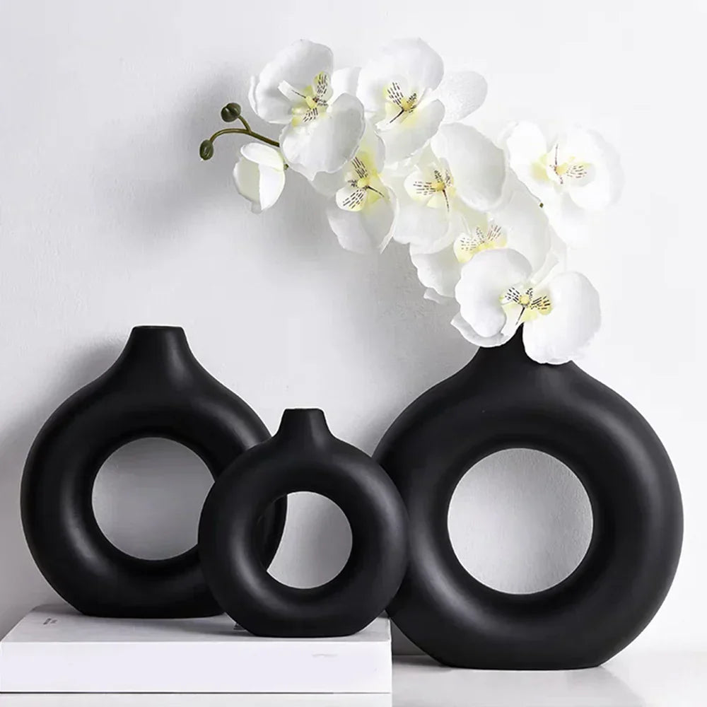 DecorBites™ Donut Shape Flower Vase - White Minimalist