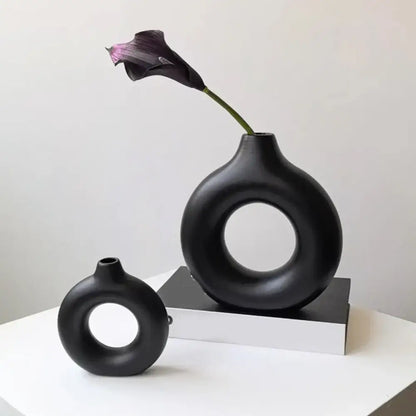 Modern black donut shape flower vase set living room decor
