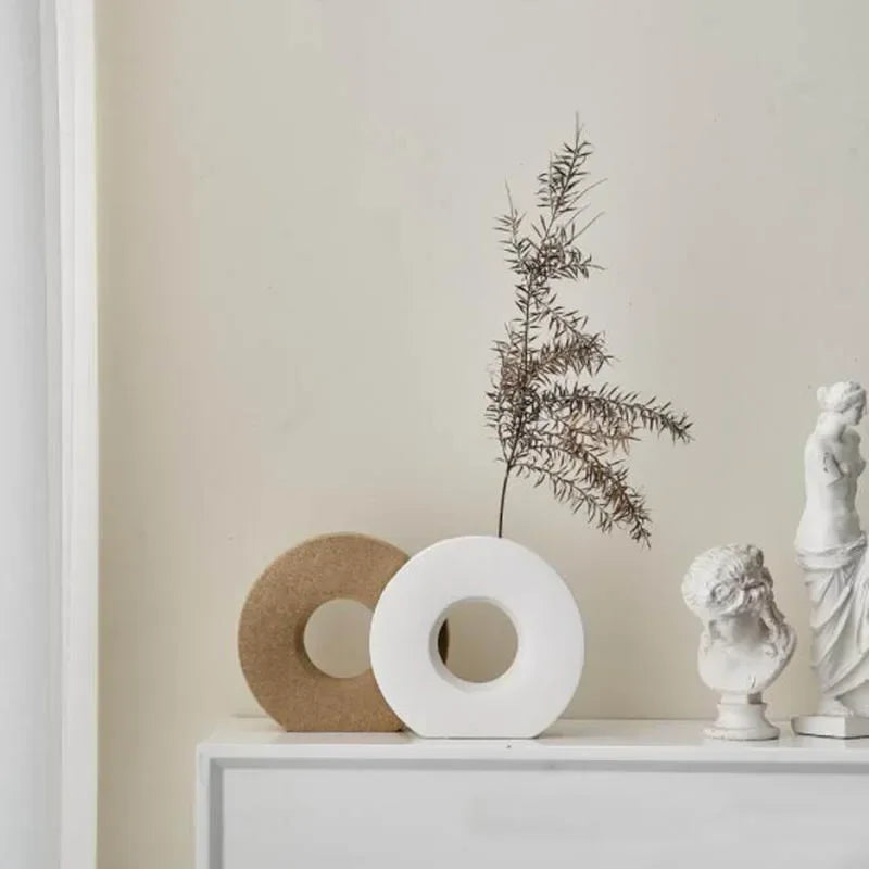 DecorBites™ Elegant Nordic Matte Flower Vase Décor