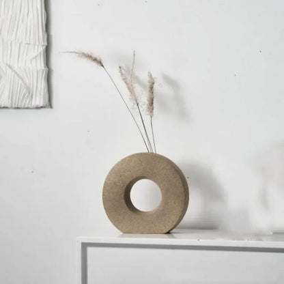 DecorBites™ Elegant Nordic Matte Flower Vase Décor