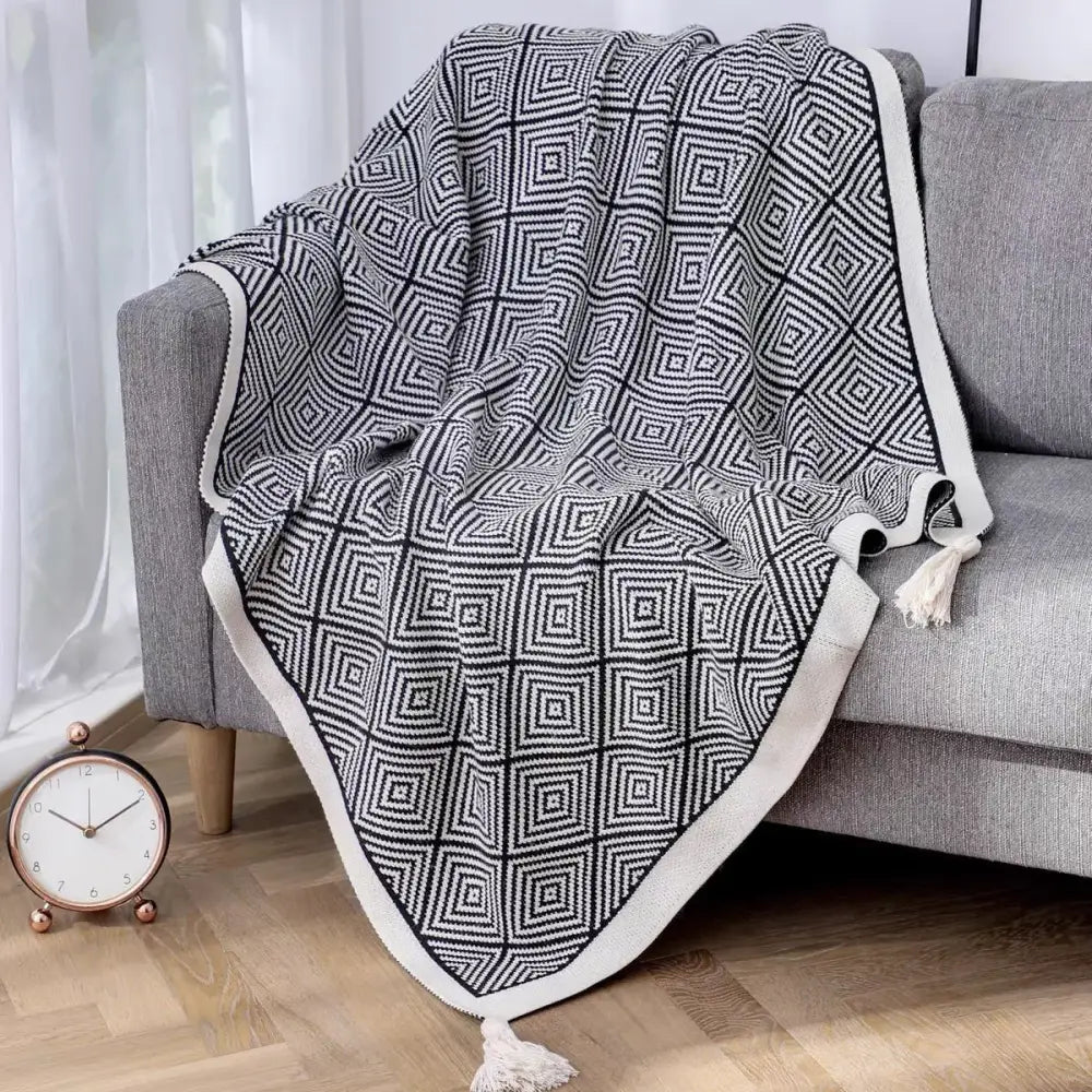 geometric tassel blanket black & cream living room throw