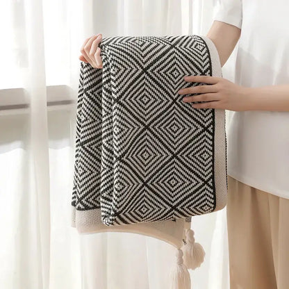 geometric tassel blanket black & cream living room throw
