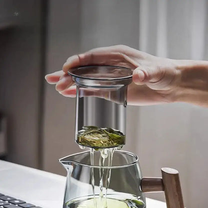Glass tea set with wood handle and separation filter dining room