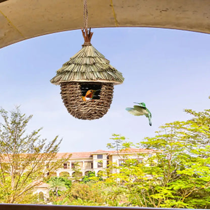 Rustic woven natural grass hummingbird house garden nest house