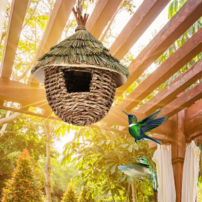 Rustic woven natural grass hummingbird house garden nest house