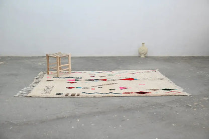 Handmade beige geometric azilal rug – bedroom natural wool decor