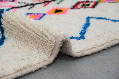 Handmade moroccan beige azilal rug bedroom geometric decor