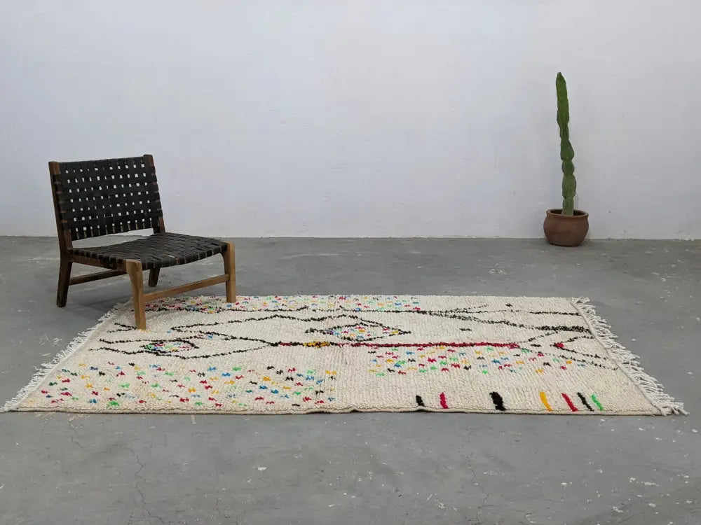 Handwoven moroccan azilal rug cream & black living room carpet