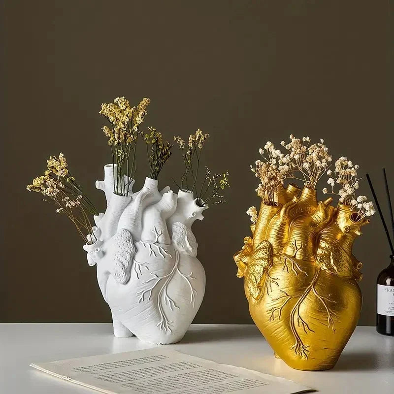 DecorBites™ Heart Shape Resin Vase - 4 Colors