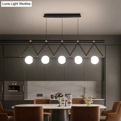 Modern black and white ball restaurant suspension light dining room