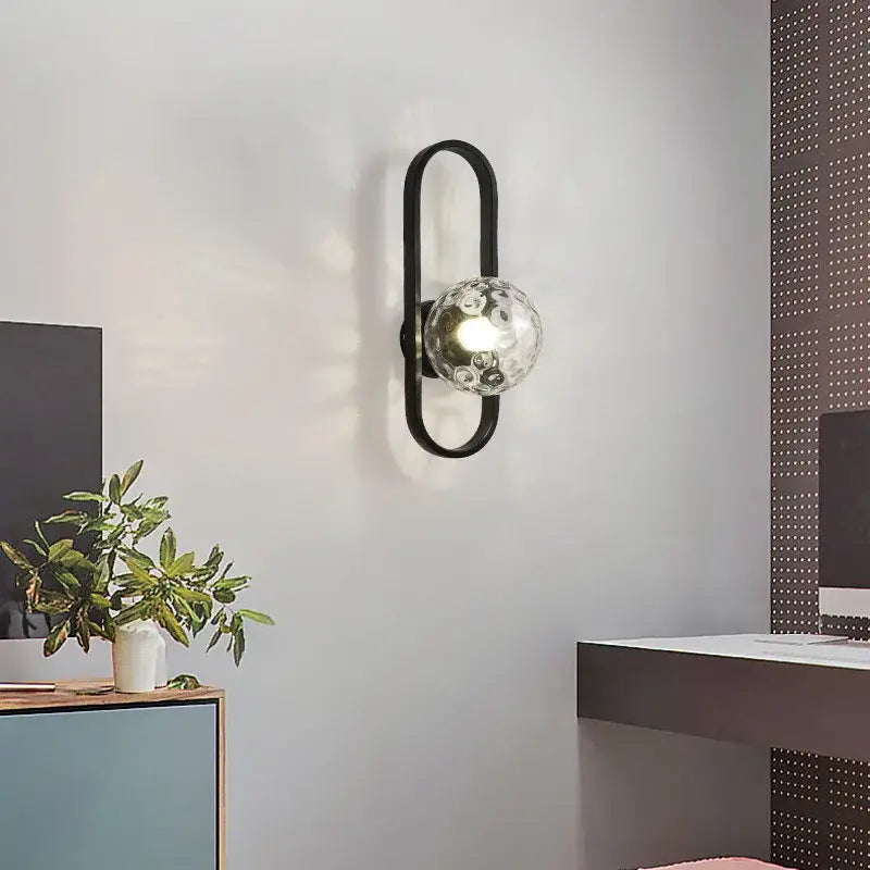 Modern minimalist curved metal wall sconce lamp for bedroom
