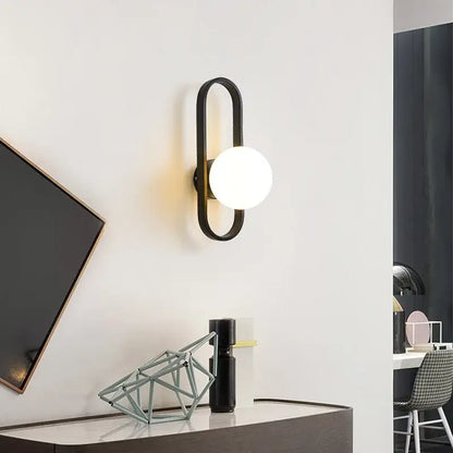 Modern minimalist curved metal wall sconce lamp for bedroom