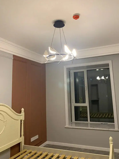 Modern gold led magpie bird pendant light dining room