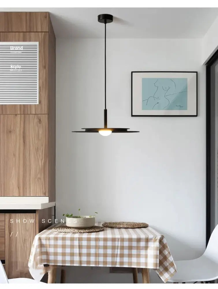 Minimalist black flying saucer chandelier for dining room lighting