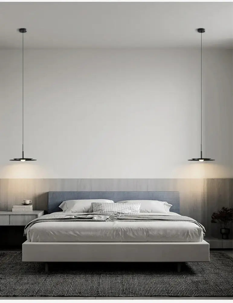 Minimalist black flying saucer chandelier for dining room lighting