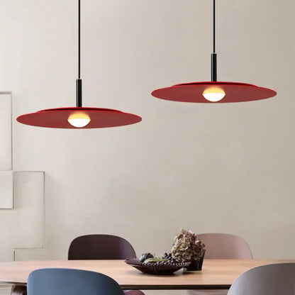 Minimalist black flying saucer chandelier for dining room lighting